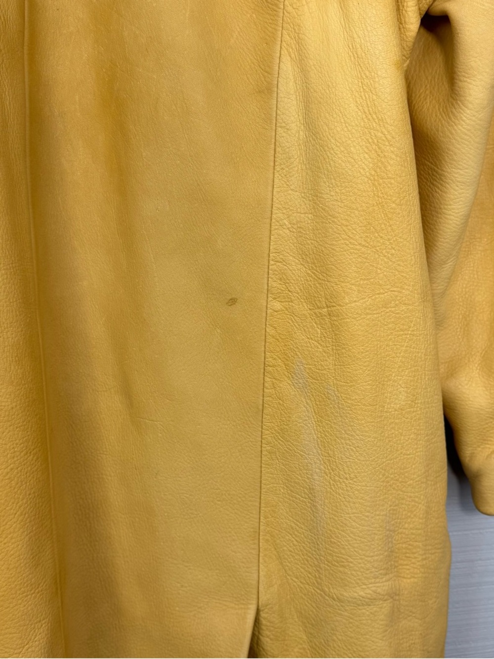 Vintage Mustard Yellow Leather Long Trench Coat Floral Embossed Design Lined 70s - Picture 7 of 11